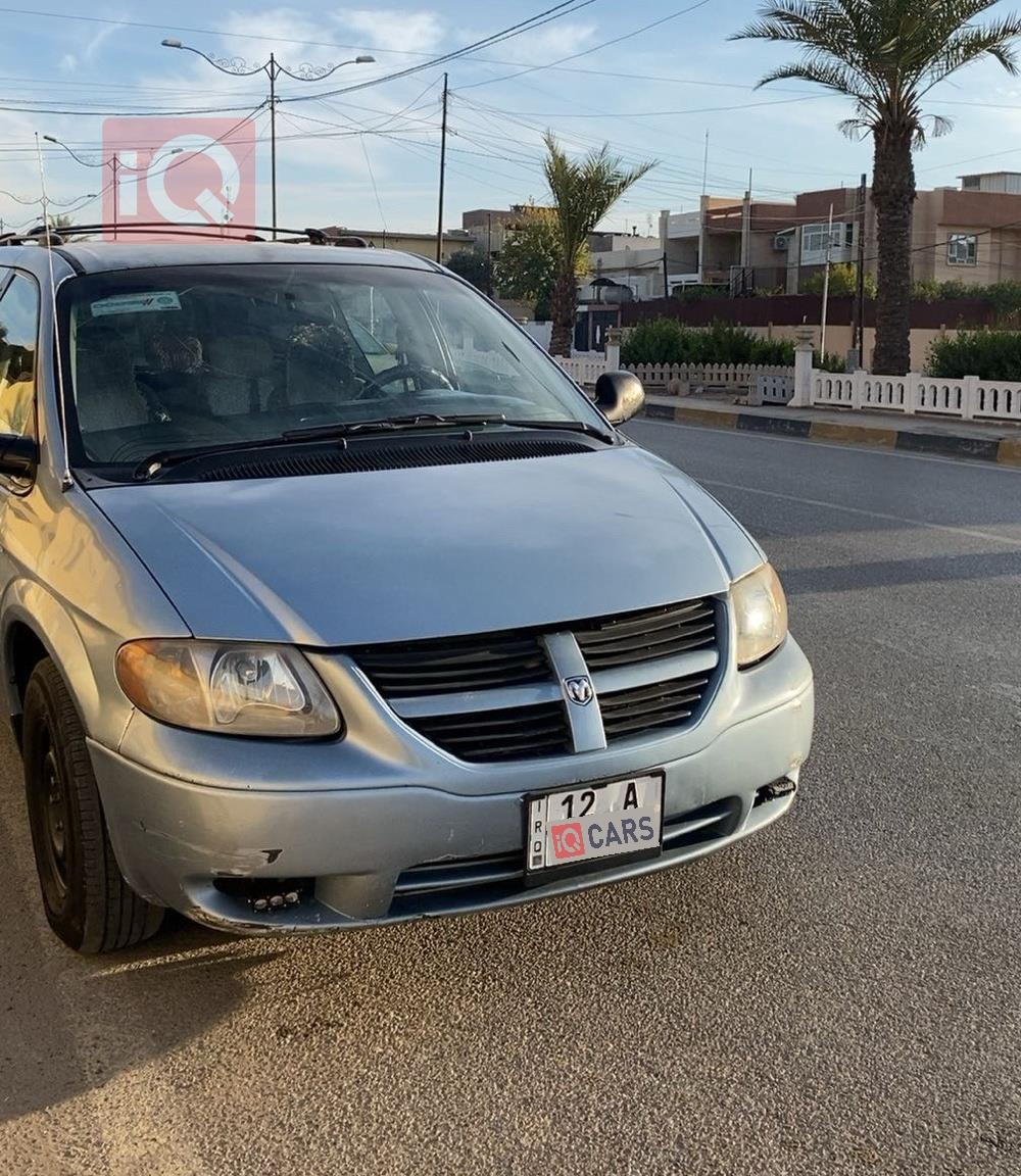 دودج جراند كارافان